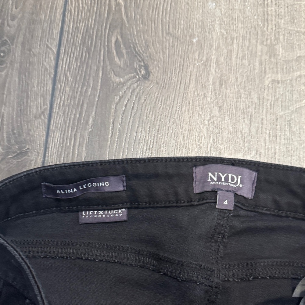 NYDJ Women's Black Skinny Jeans - Picture 2 of 4